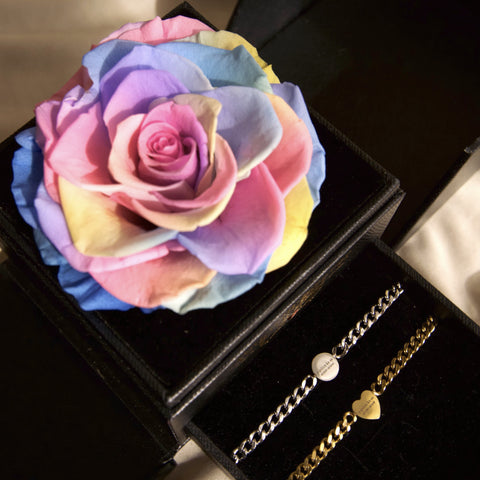 COUPLE 2 pcs "Pipiliin ka sa araw-araw"  with Real Preserved Rose Love Box